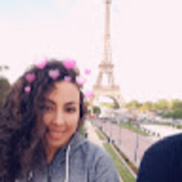 Meet your Posher, Crystal - Picture 1 of 1